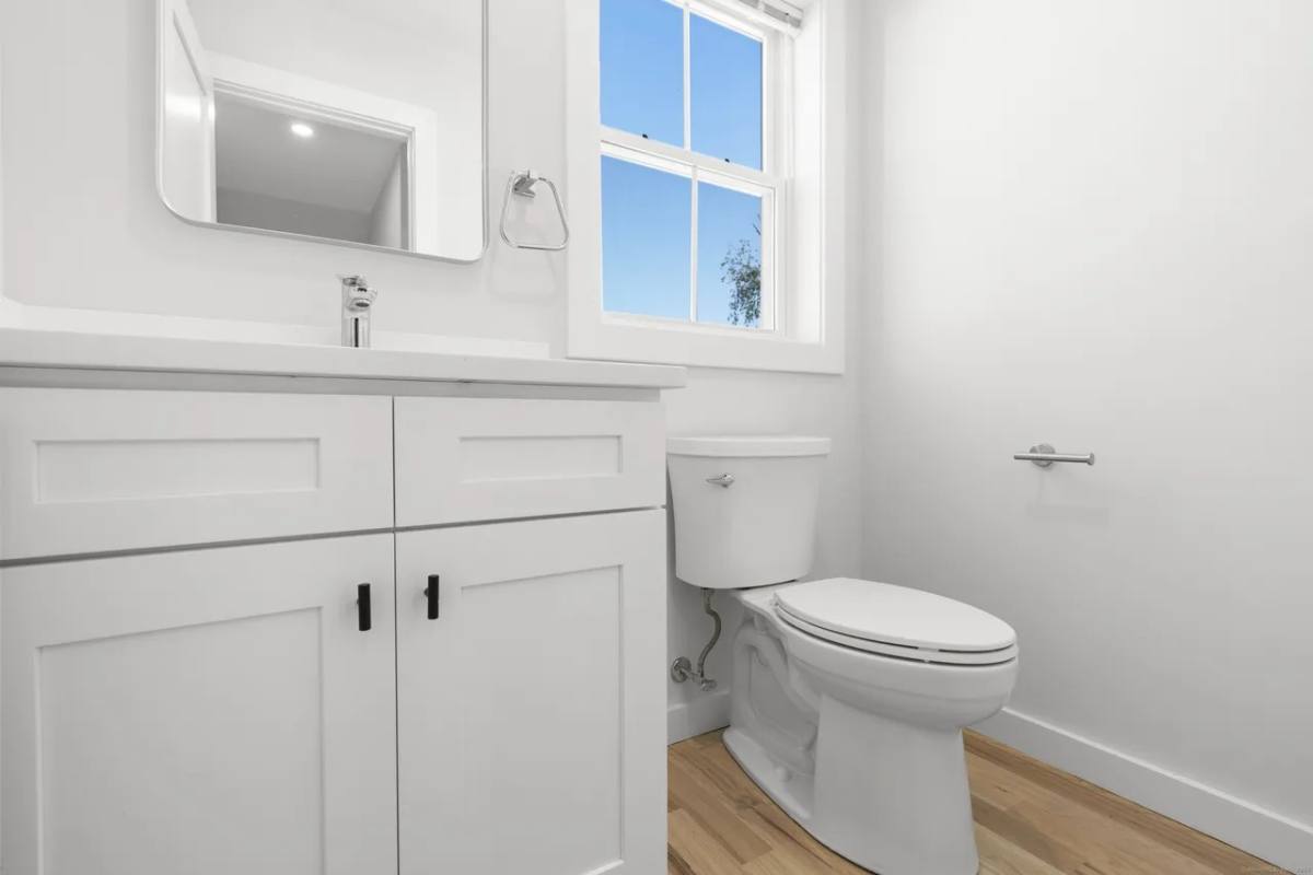 14 Taylor St, Stamford, CT 06902 - House for Rent - Image 8