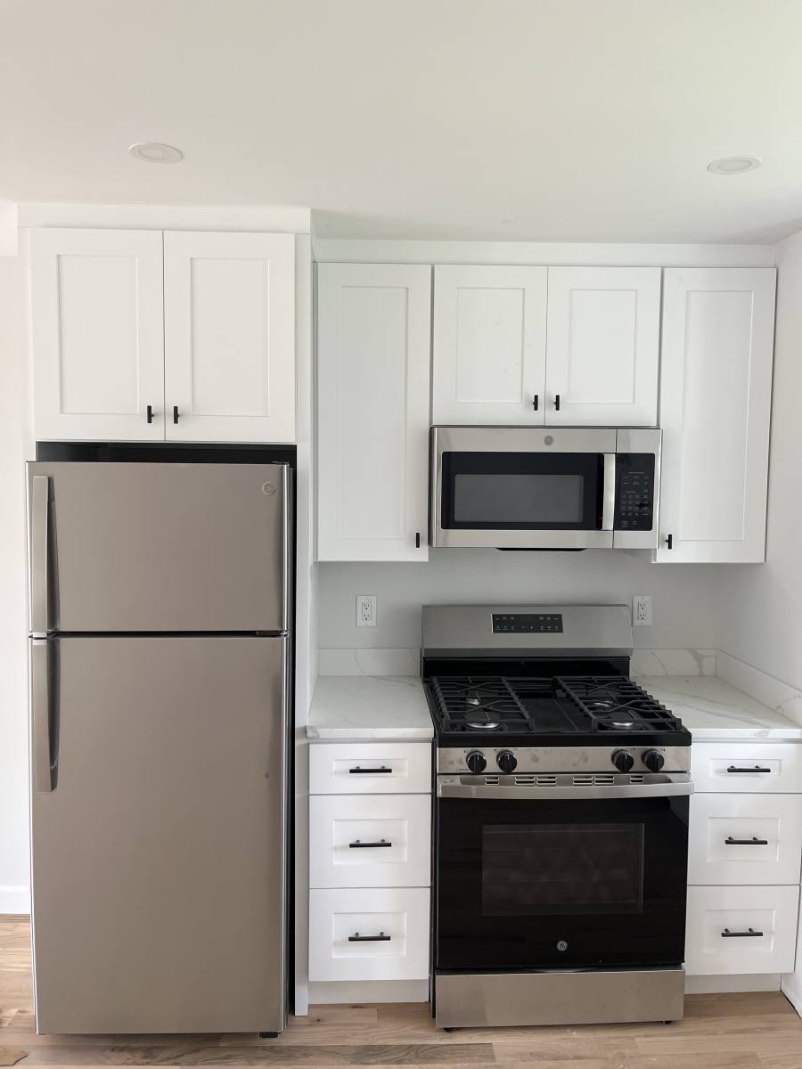 14 Taylor St, Stamford, CT 06902 - House for Rent - Image 2
