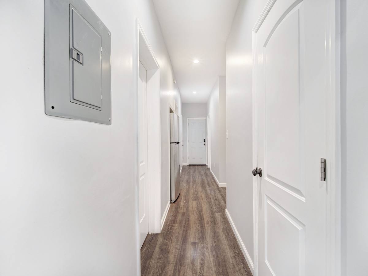Apartment for rent at 209 N 4th St #1st, Paterson, NJ 07522