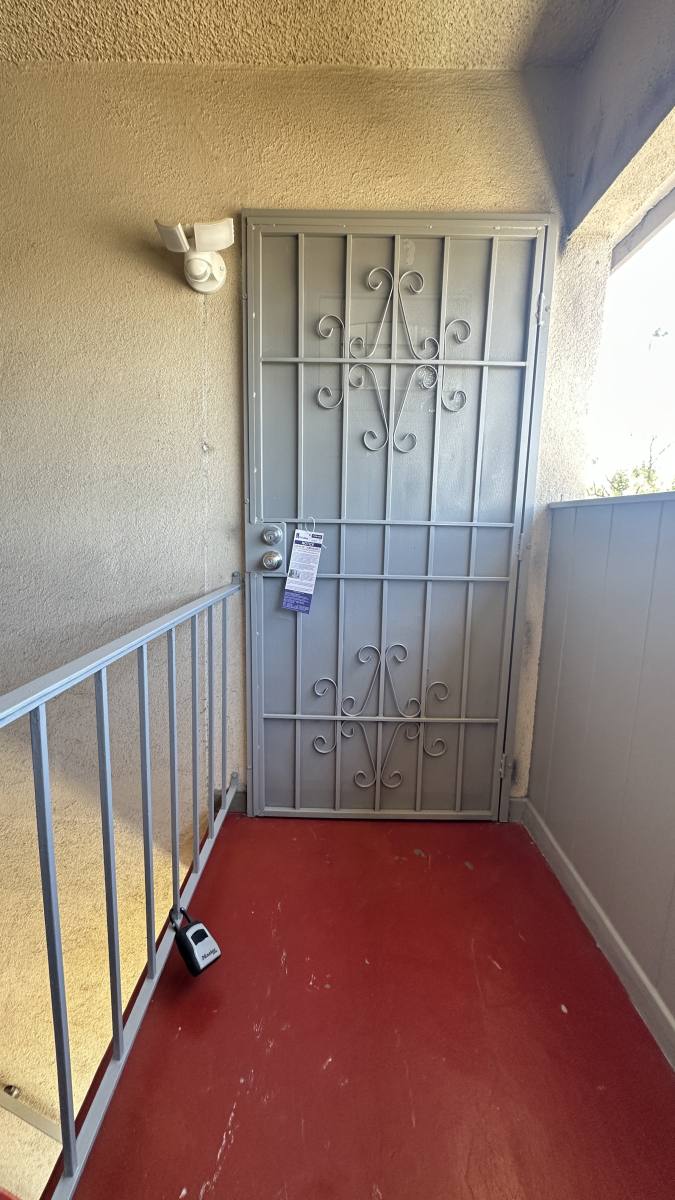 Apartment for rent at 5908 Estrella Ave #EST-3, Los Angeles, CA 90044