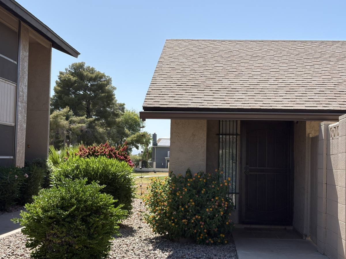 Townhouse for rent at 17810 N 45th Ave, Glendale, AZ 85308