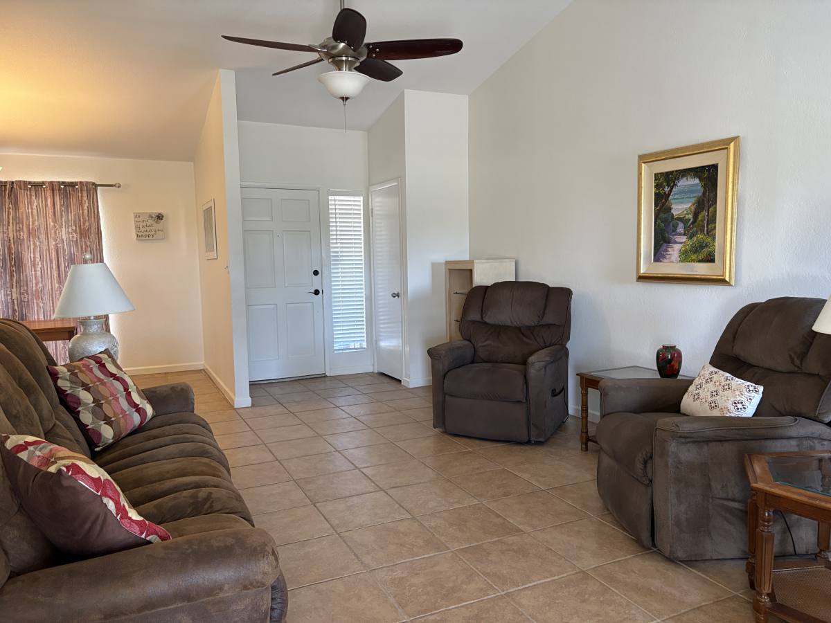 Townhouse for rent at 17810 N 45th Ave, Glendale, AZ 85308
