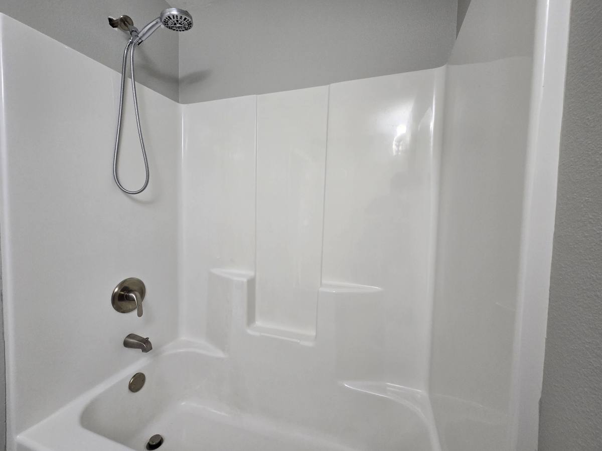 Townhouse for rent at 539 Welch St, Marshfield, MO 65706