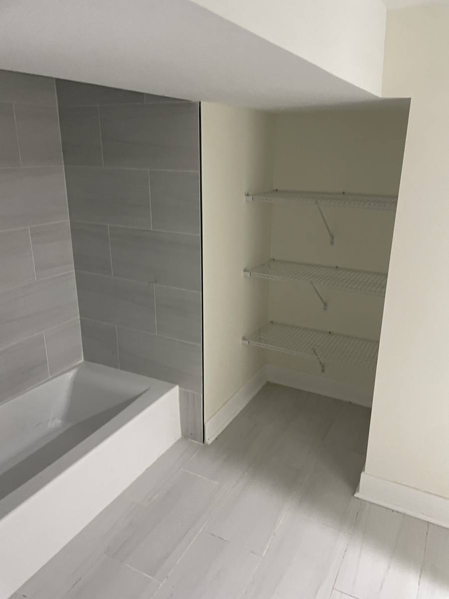 Apartment for rent at 5704 S May St #1, Chicago, IL 60621