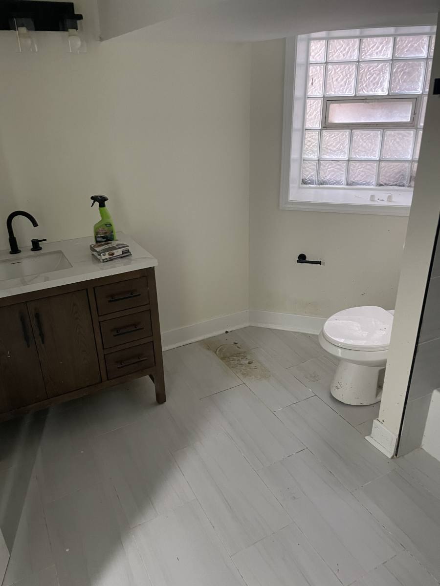 Apartment for rent at 5704 S May St #1, Chicago, IL 60621