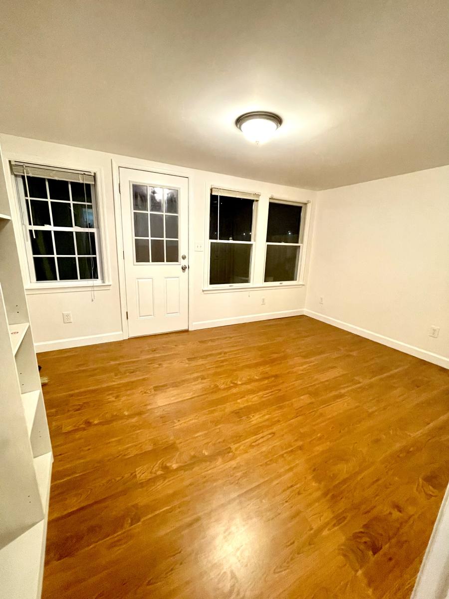 House for rent at 6541 Saint Helena Ave, Dundalk, MD 21222