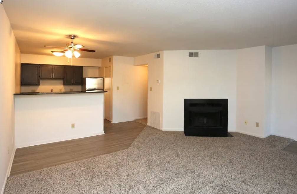 Apartment for rent at The Hedges Apartment Homes, 3020 Cottage Place, Greensboro, NC 27455