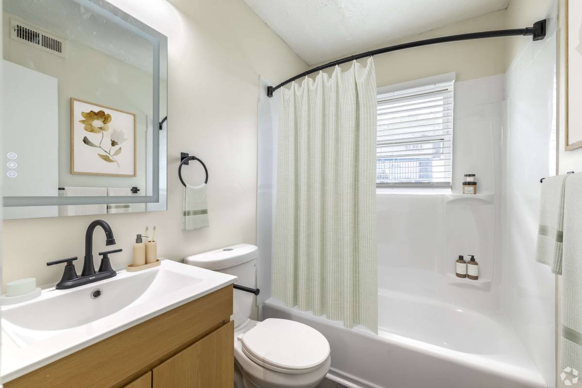 Apartment for rent at Prime Hamburg, 1740-1760 Jennifer Rd, Lexington, KY 40505