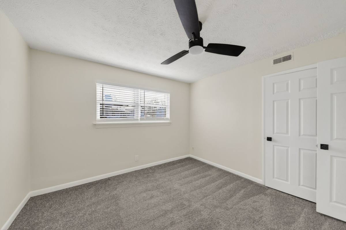 Apartment for rent at Prime Hamburg, 1740-1760 Jennifer Rd, Lexington, KY 40505