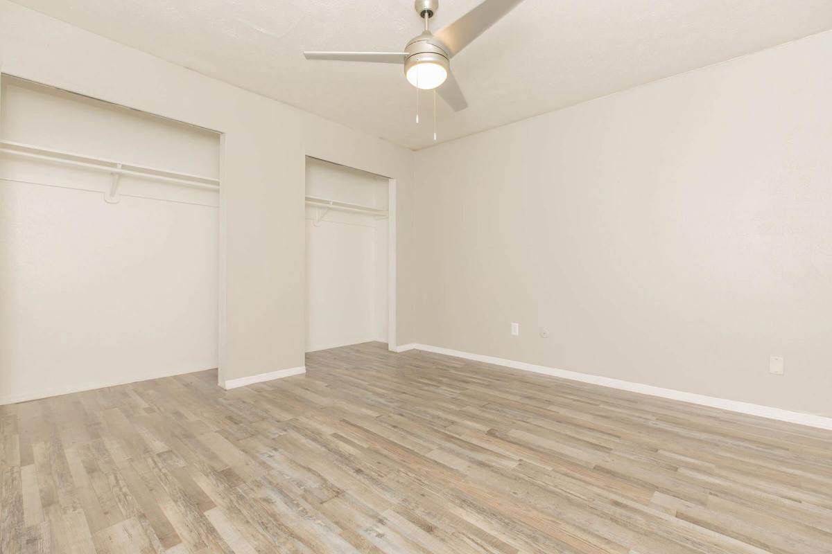 Apartment for rent at Village at the Crossroads, 1900 Carl Rd, Irving, TX 75061