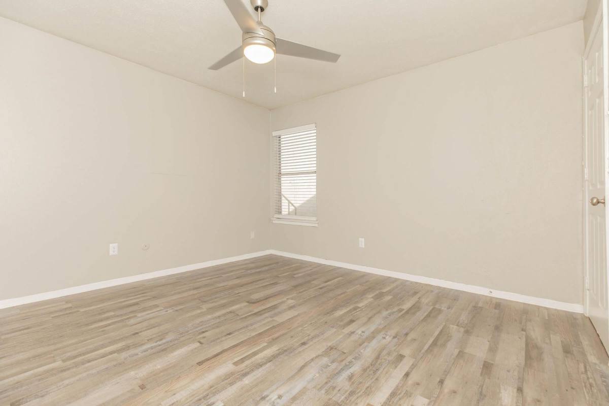 Apartment for rent at Village at the Crossroads, 1900 Carl Rd, Irving, TX 75061
