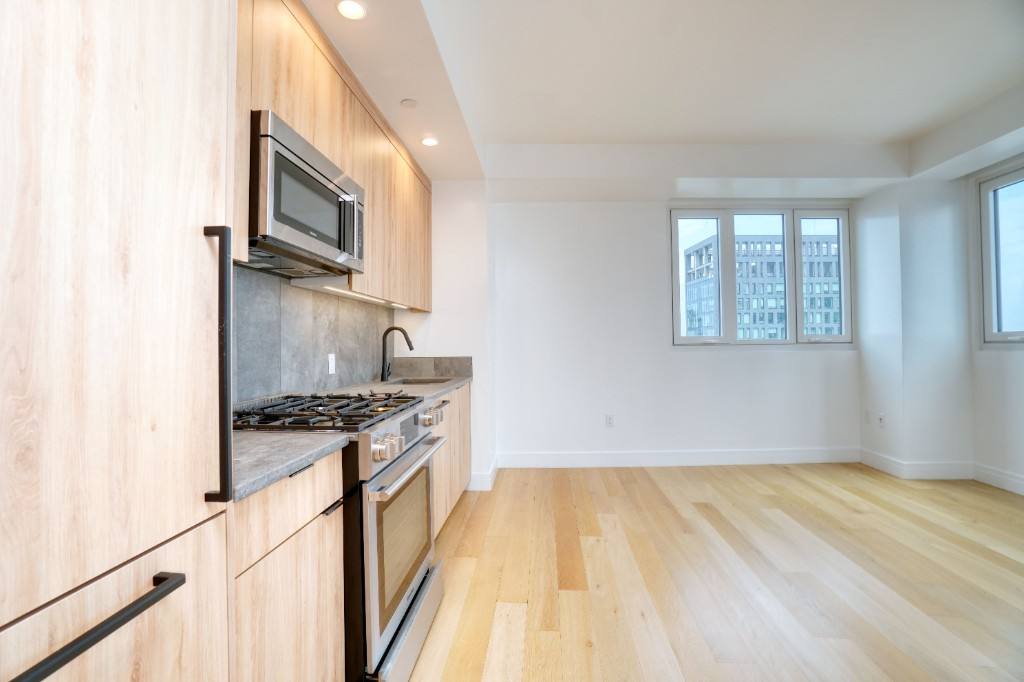 Apartment for rent at 24-16 Queens Plaza S #22B, Long Island City, NY 11101
