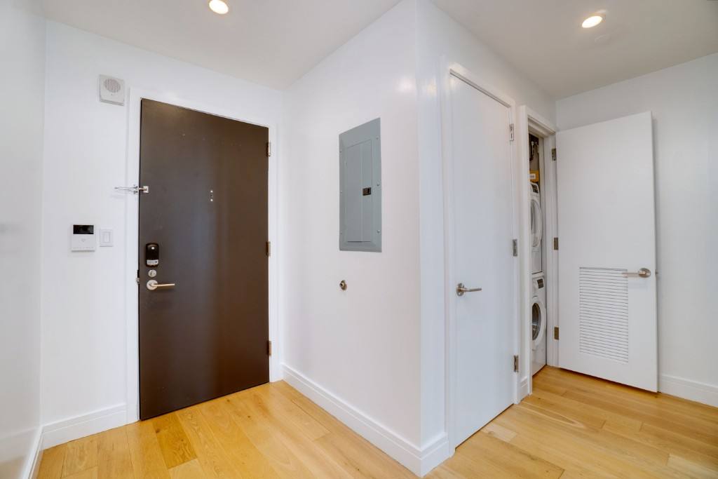 Apartment for rent at 24-16 Queens Plaza S #22B, Long Island City, NY 11101