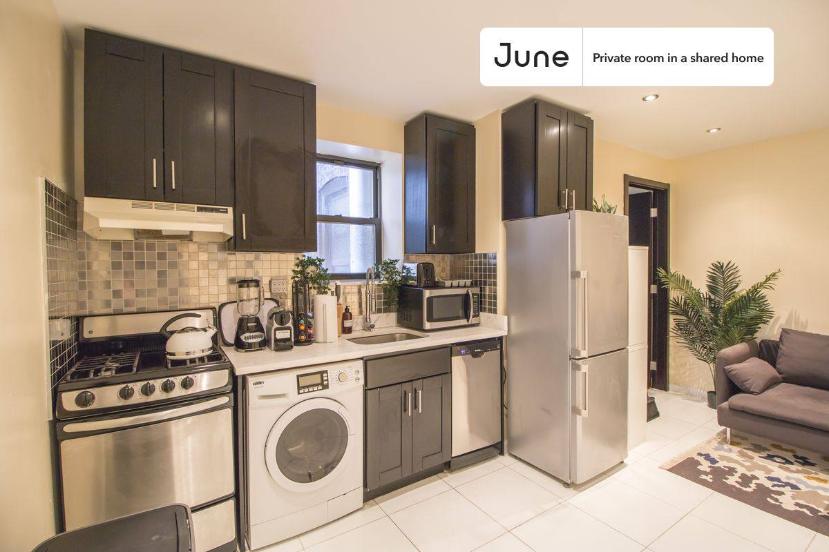 Apartment for rent at 15 W 107th St, New York, NY 10025