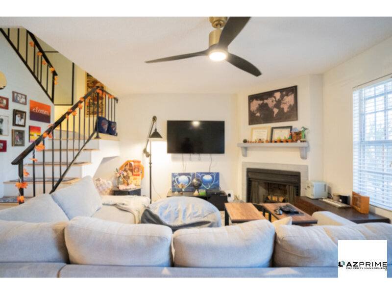Townhouse for rent at 8111 W Wacker Rd #70, Peoria, AZ 85381