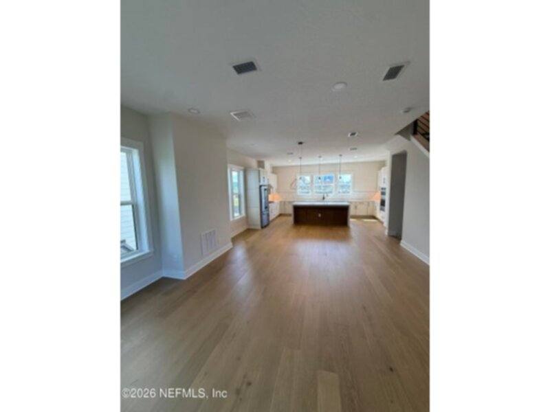 Townhouse for rent at 2054 Prudential Dr, Jacksonville, FL 32207