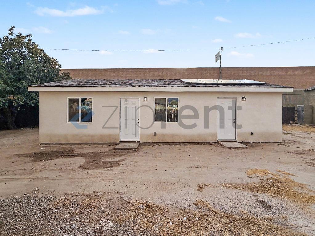 House for rent at 872 W 18th St #874, San Bernardino, CA 92405
