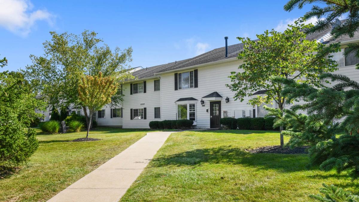 Apartment for rent at 699 E Reagan Parkway, Medina, OH 44256