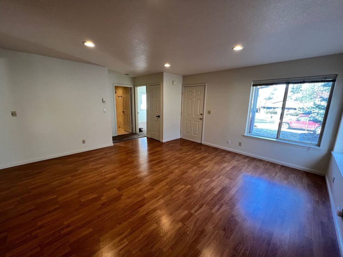 House for rent at 1355 NW Davenport Ave, Bend, OR 97703