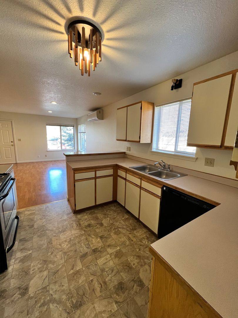House for rent at 1355 NW Davenport Ave, Bend, OR 97703