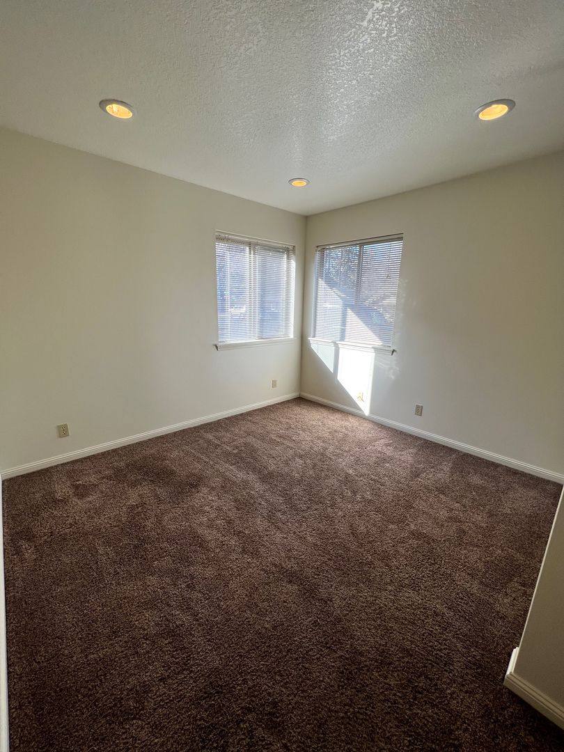 House for rent at 1355 NW Davenport Ave, Bend, OR 97703