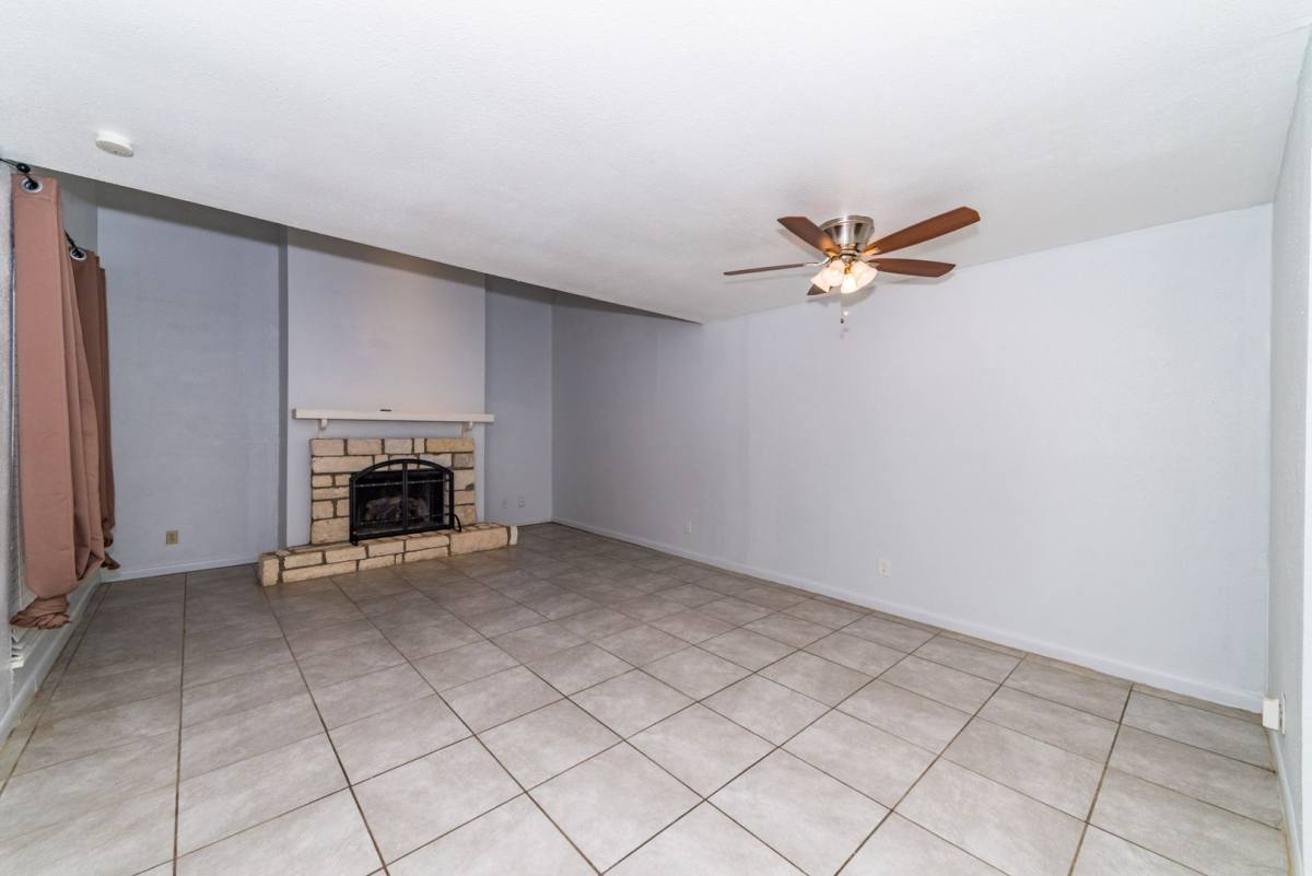 Townhouse for rent at 8110 Scottshill, San Antonio, TX 78209