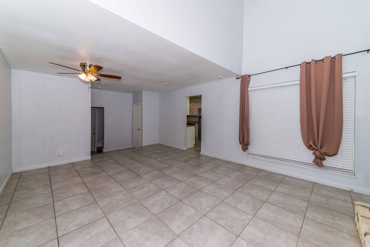 Townhouse for rent at 8110 Scottshill, San Antonio, TX 78209