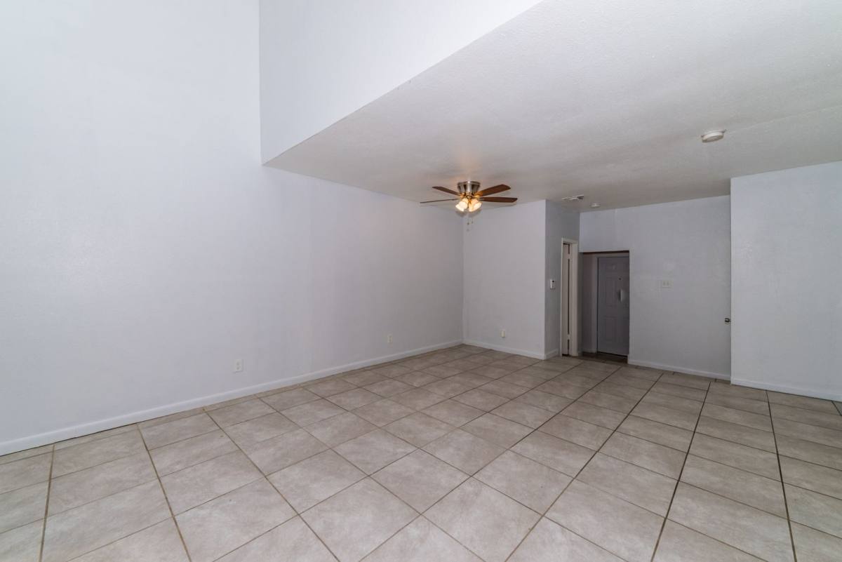 Townhouse for rent at 8110 Scottshill, San Antonio, TX 78209