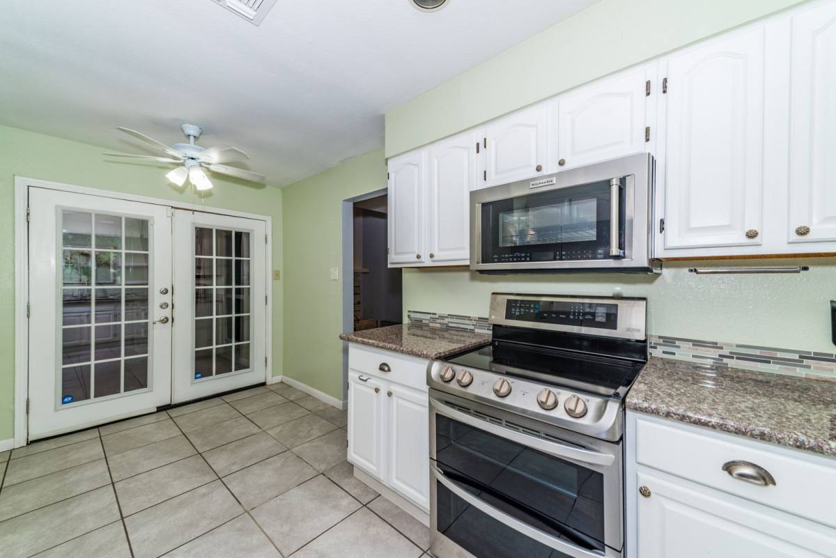 Townhouse for rent at 8110 Scottshill, San Antonio, TX 78209