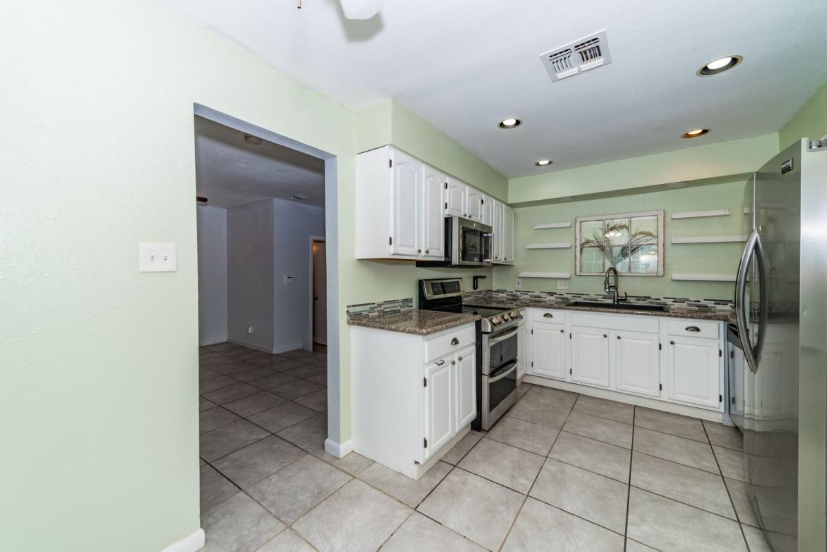 Townhouse for rent at 8110 Scottshill, San Antonio, TX 78209