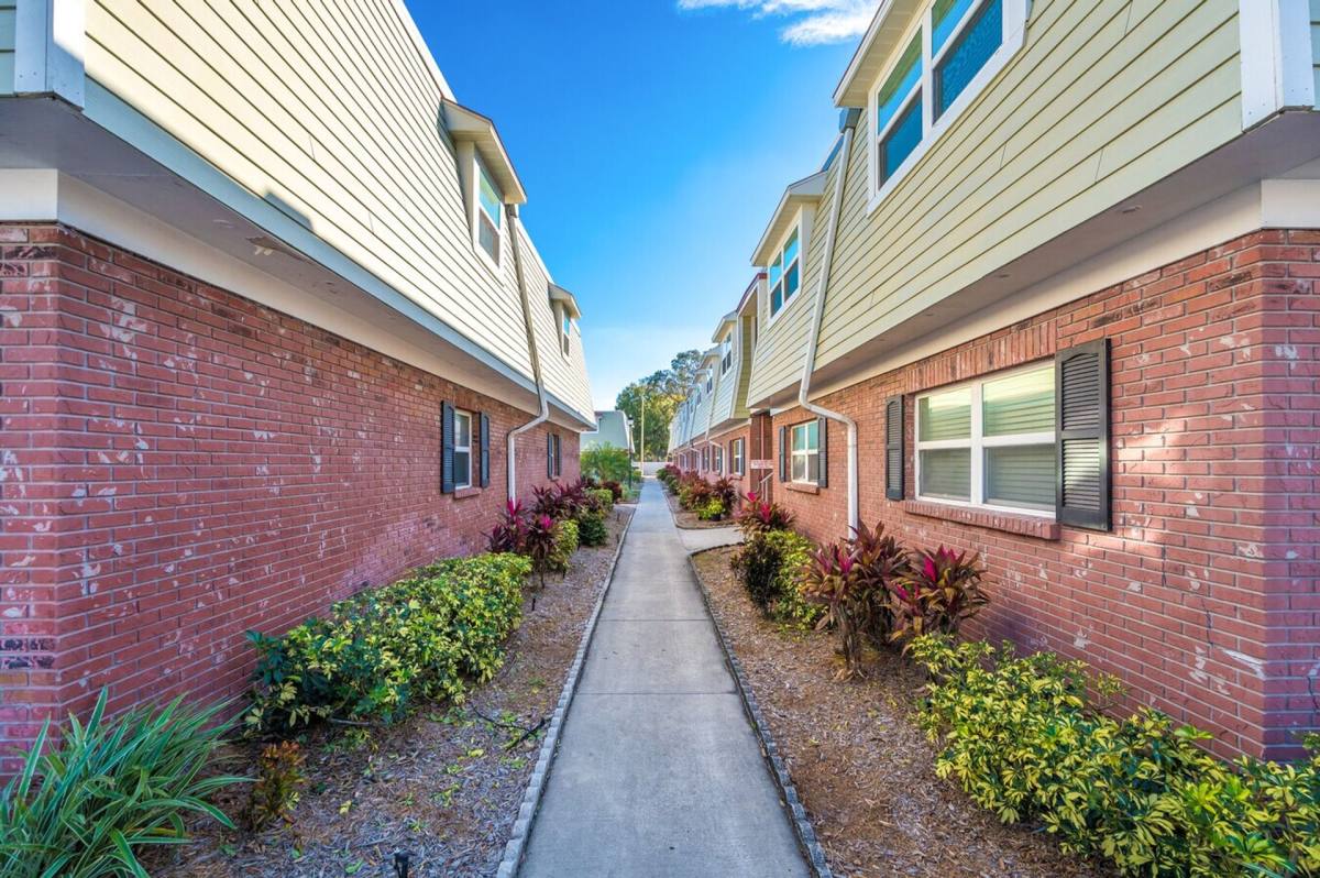 Apartment for rent at 13238 Bunn Circle #G47, Tampa, FL 33612