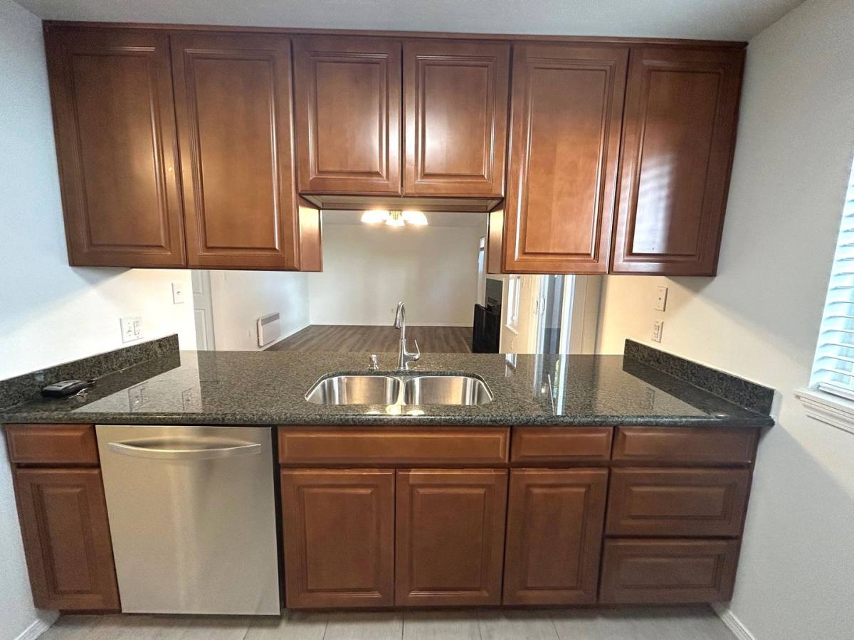Apartment for rent at 2501 Lexington Ave, Everett, WA 98203