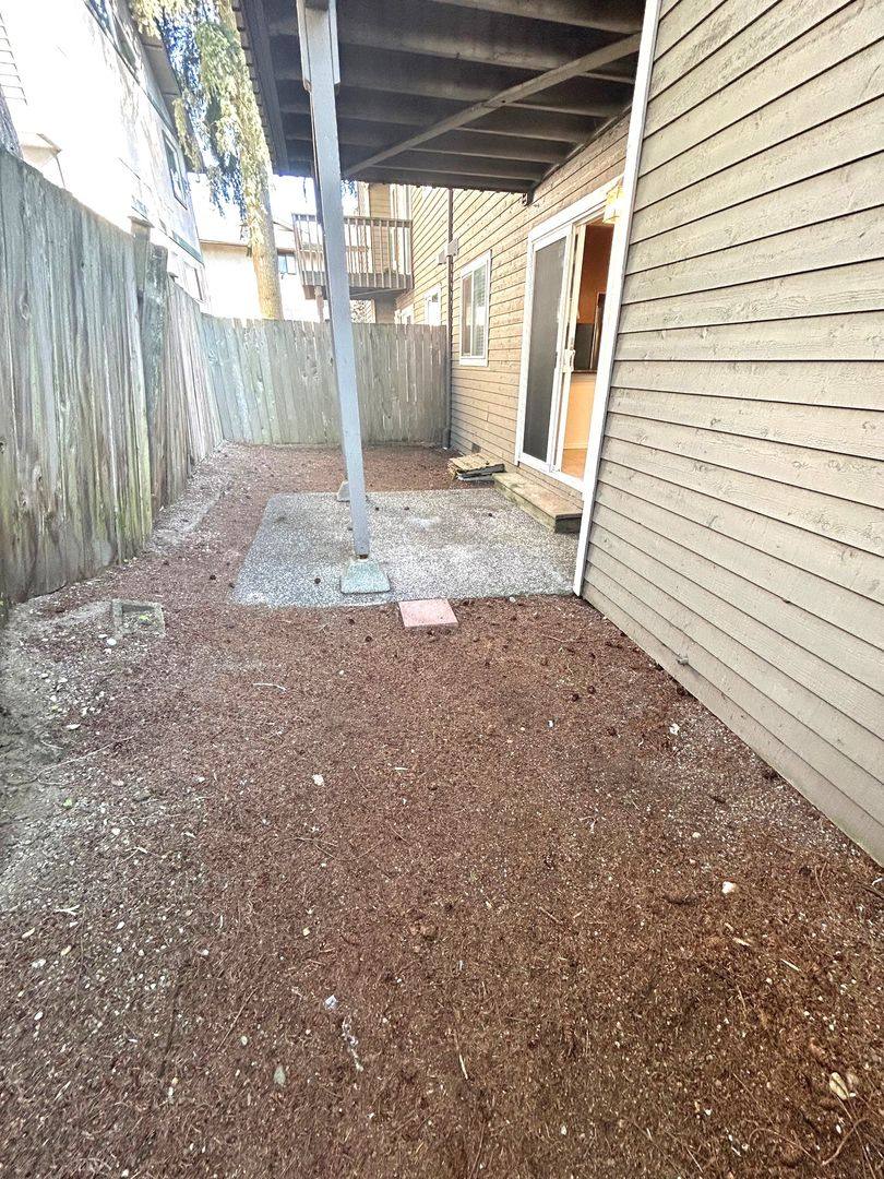Apartment for rent at 2501 Lexington Ave, Everett, WA 98203