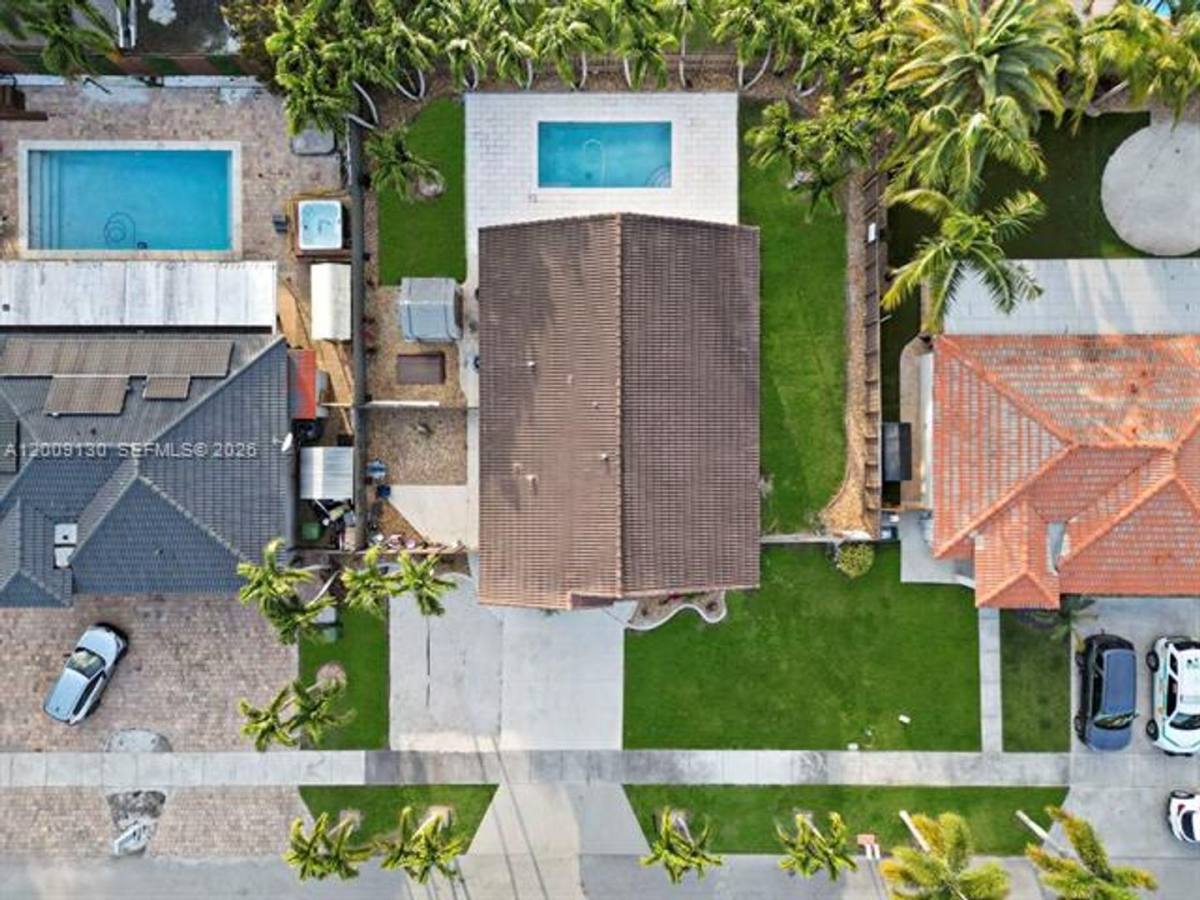 House for rent at 704 SE 14th Place, Homestead, FL 33033