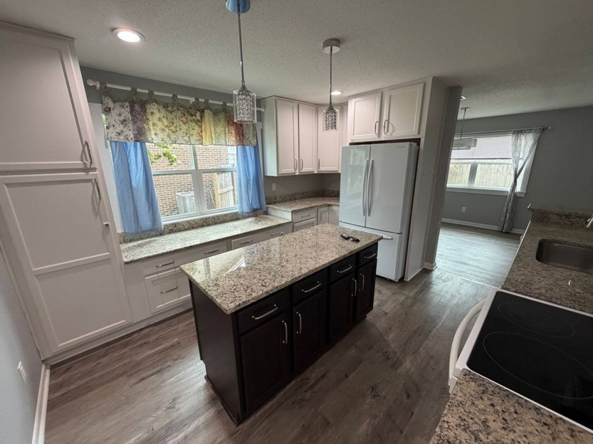 House for rent at 210 Honeysuckle Way, Niceville, FL 32578