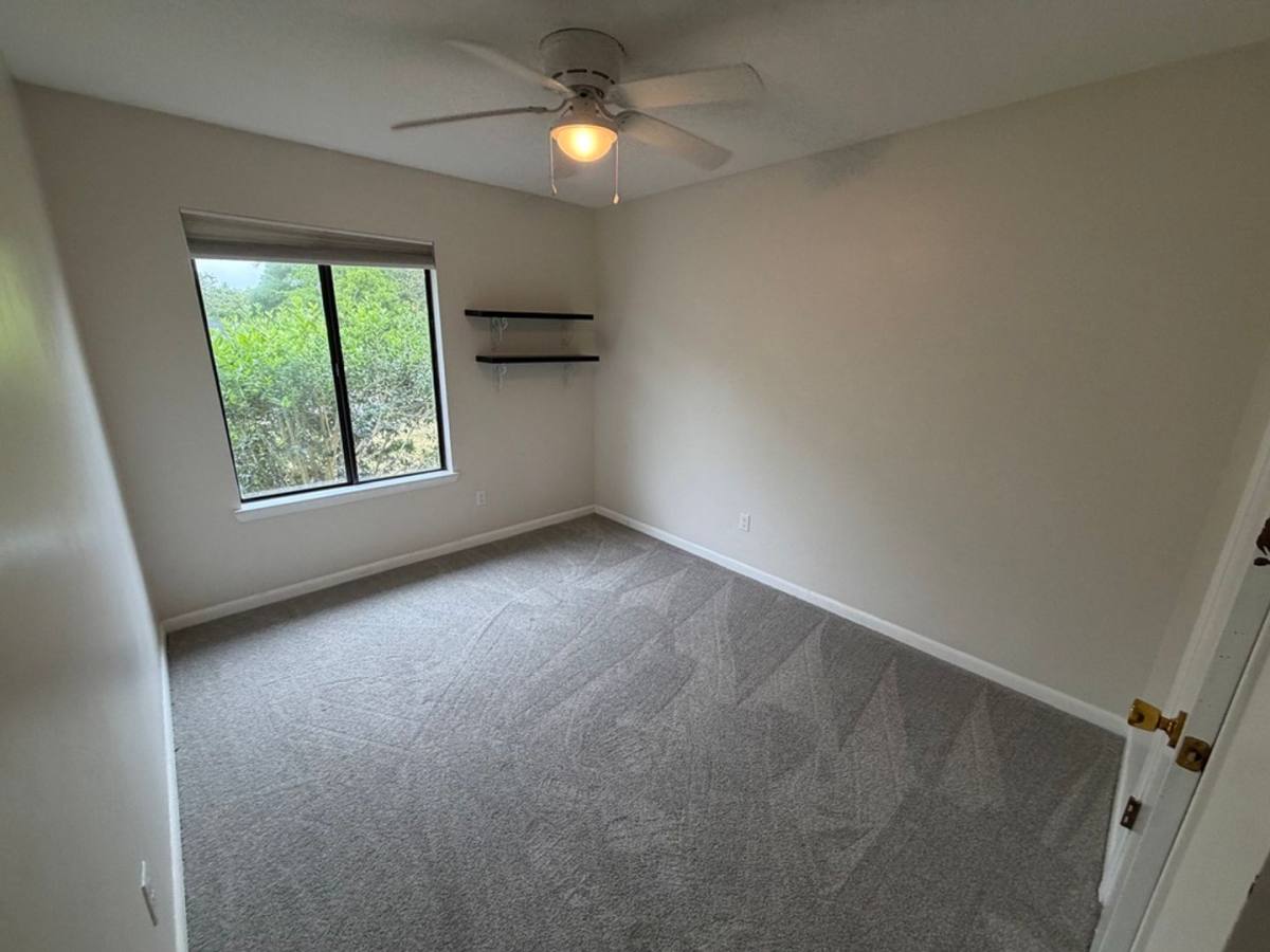 House for rent at 210 Honeysuckle Way, Niceville, FL 32578