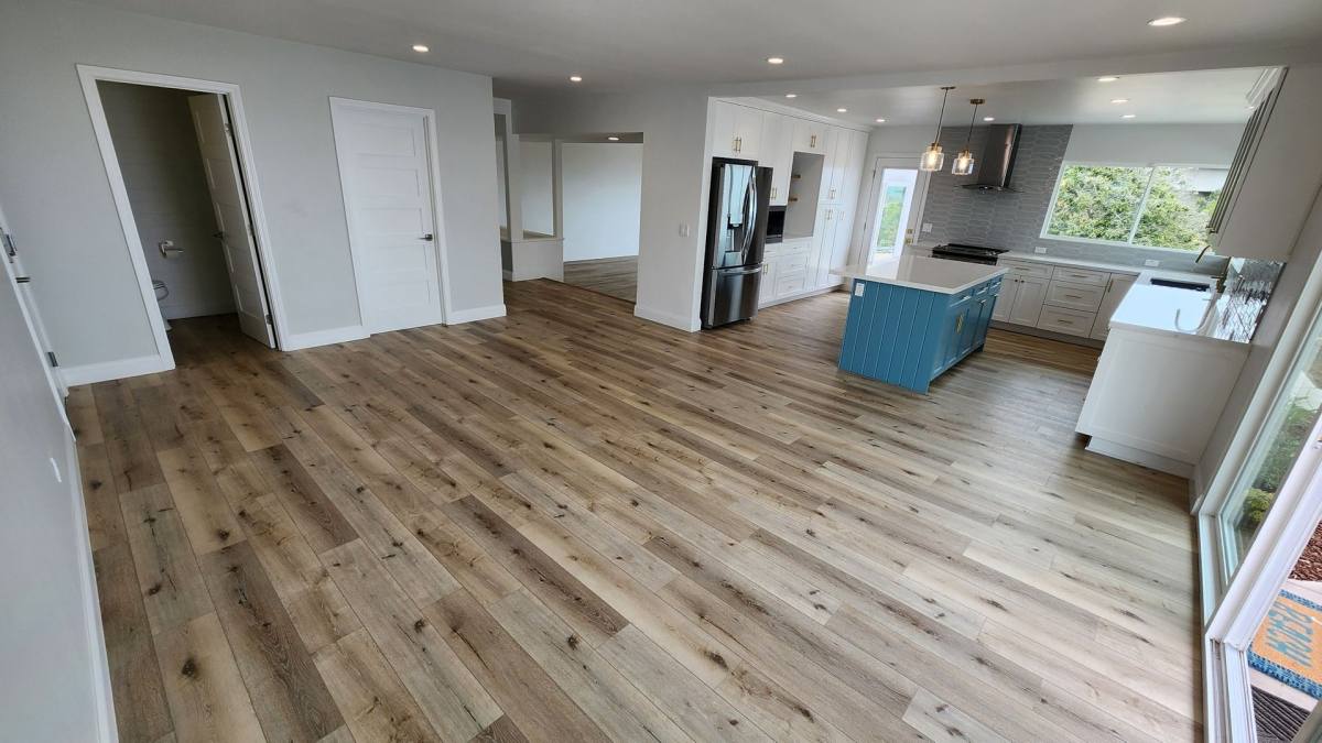 House for rent at 5831 Box Canyon Rd, La Jolla, CA 92037