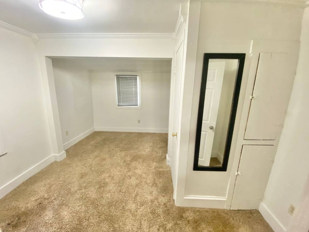 Apartment for rent at 32 Rose St, Burlington, VT 05401