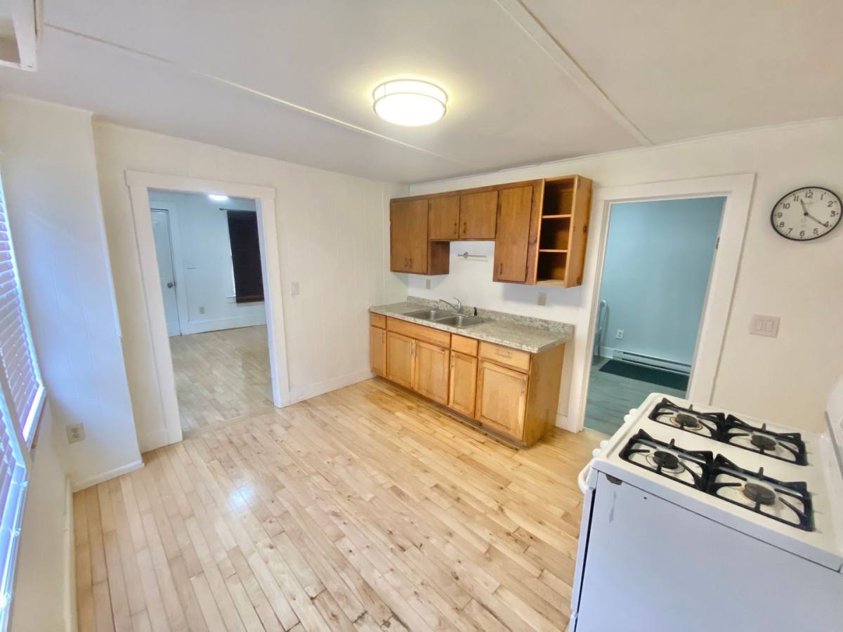 Apartment for rent at 32 Rose St, Burlington, VT 05401