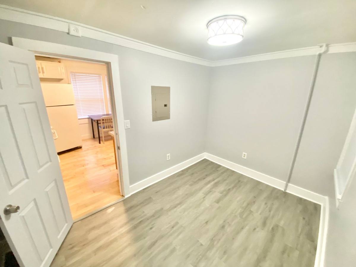 Apartment for rent at 32 Rose St, Burlington, VT 05401