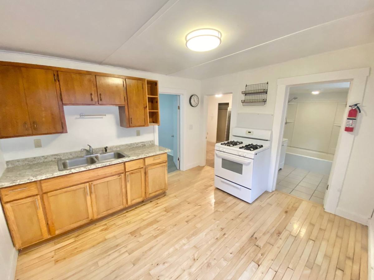 Apartment for rent at 32 Rose St, Burlington, VT 05401