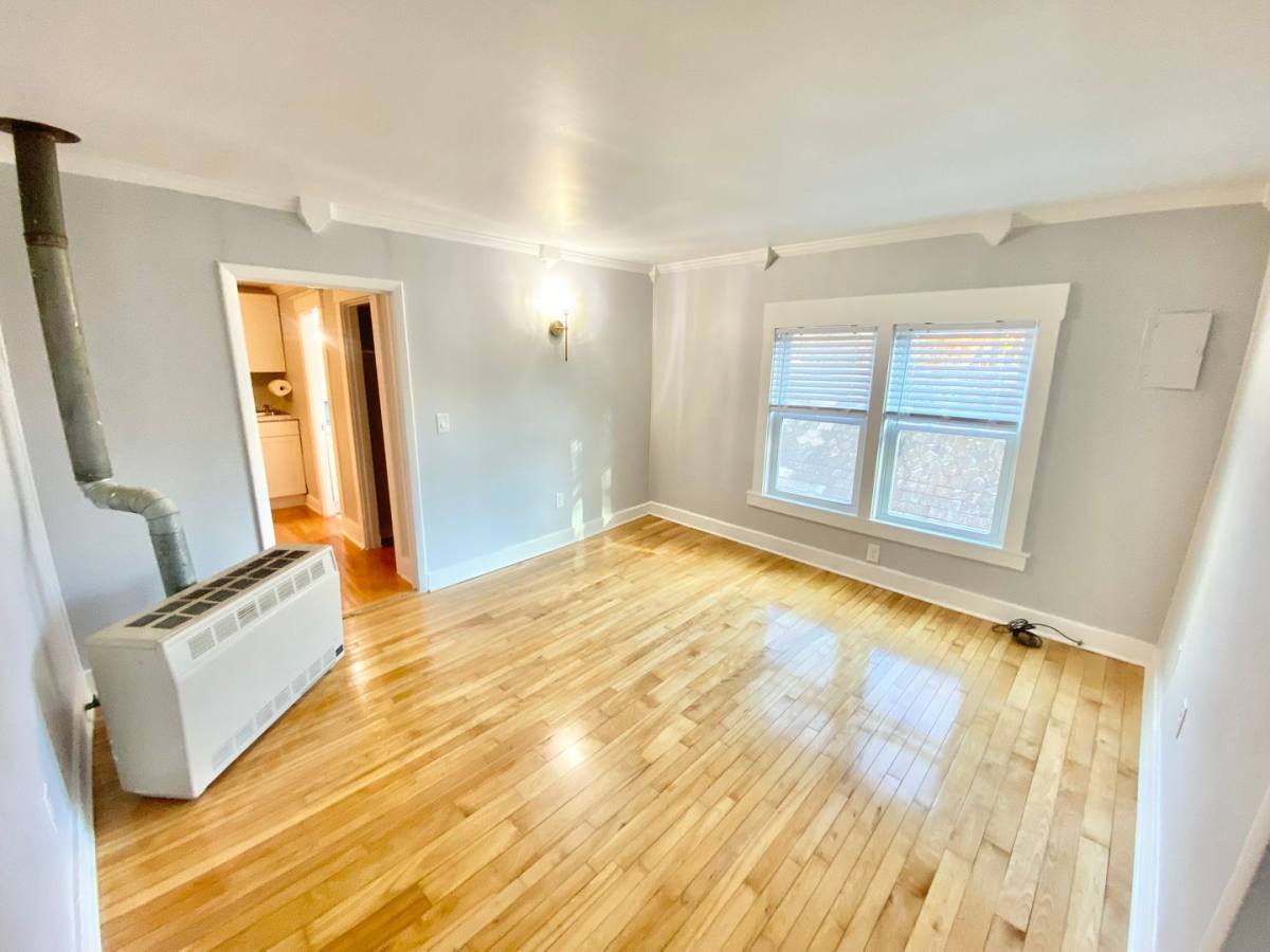 Apartment for rent at 32 Rose St, Burlington, VT 05401