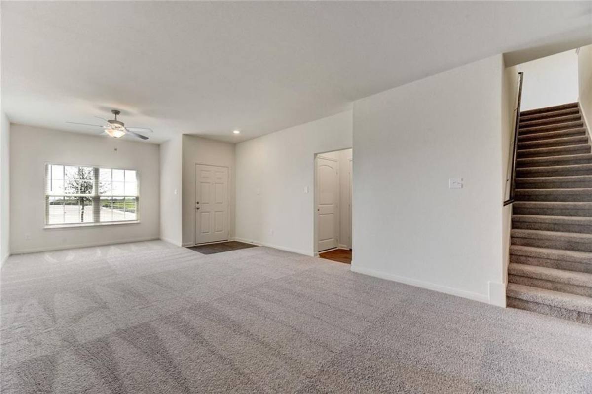 House for rent at 140 Maywood Lane, Jarrell, TX 76537