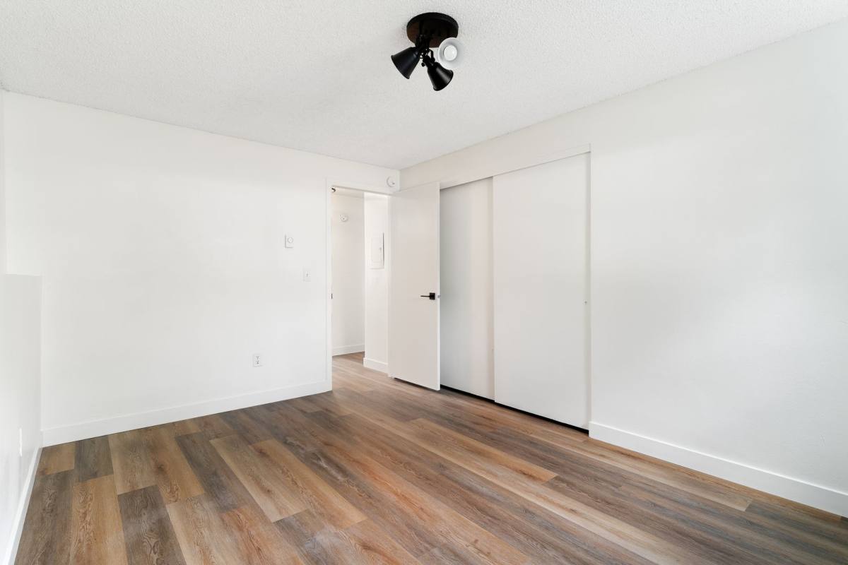 Apartment for rent at 1036 E Desmet Ave, Spokane, WA 99202