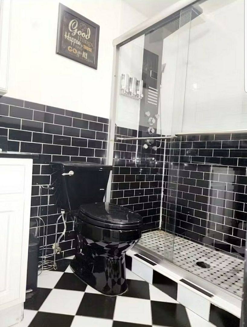 Apartment for rent at 763 Jefferson Ave, Brooklyn, NY 11221
