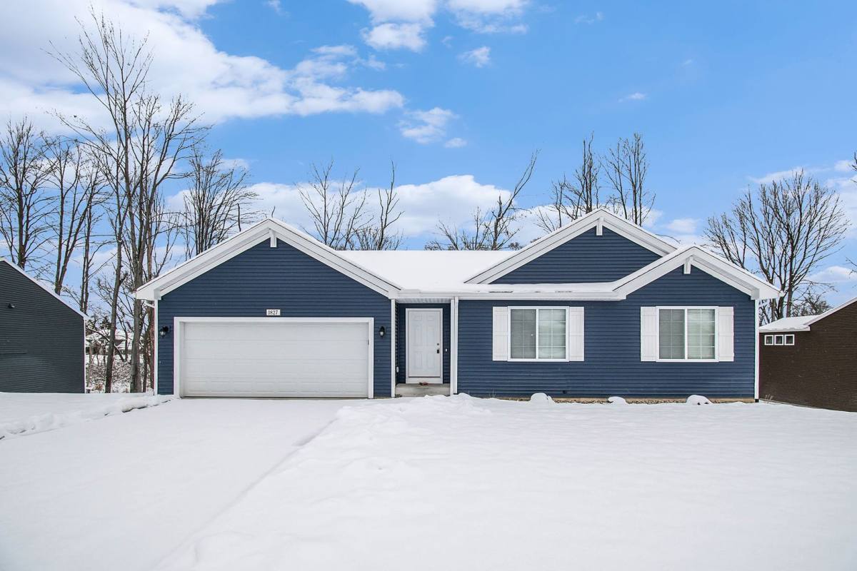 House for rent at 1867 Bluff Ridge Court, Portage, MI 49002