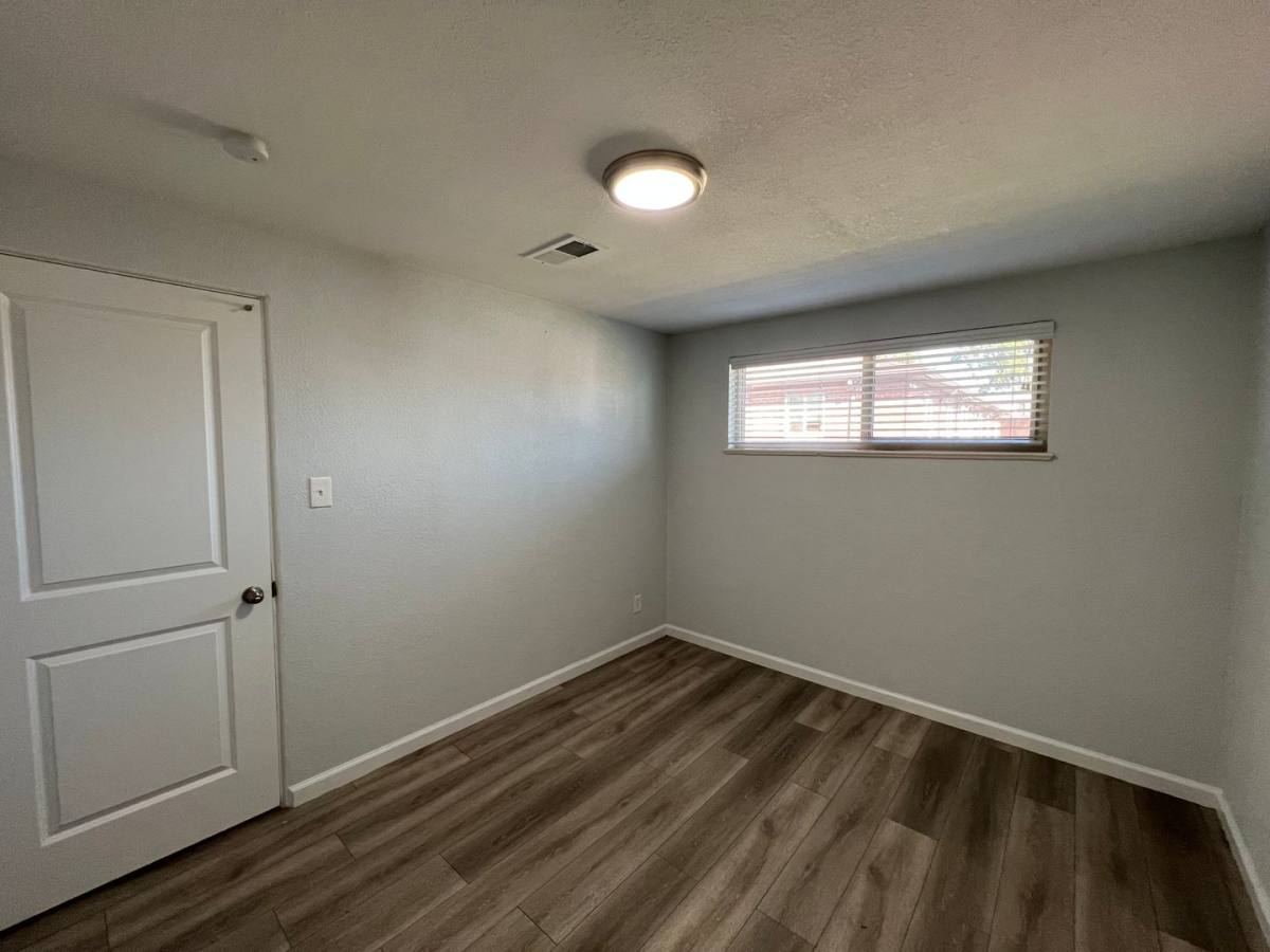 Apartment for rent at 1952 Beeler St, Aurora, CO 80010