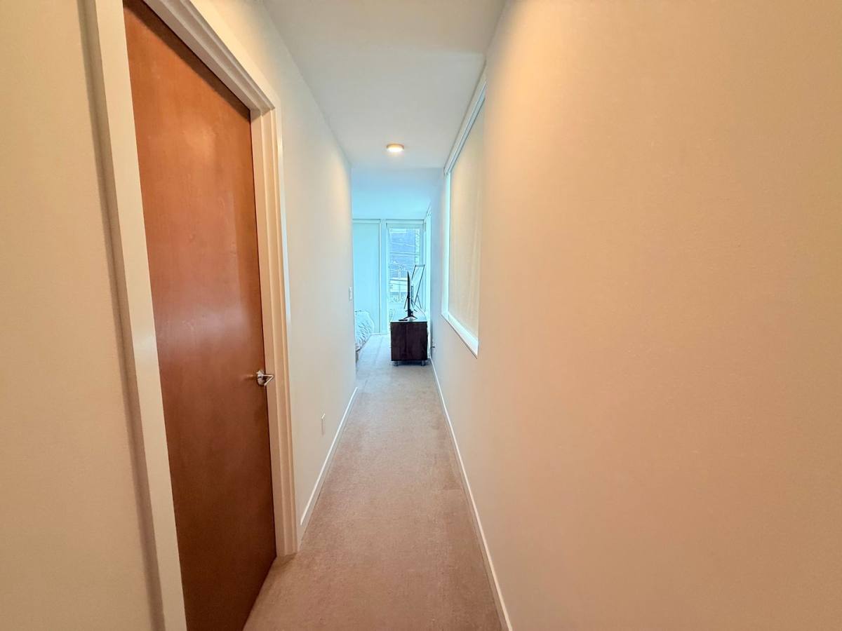 Townhouse for rent at 207 16th Ave, Seattle, WA 98122