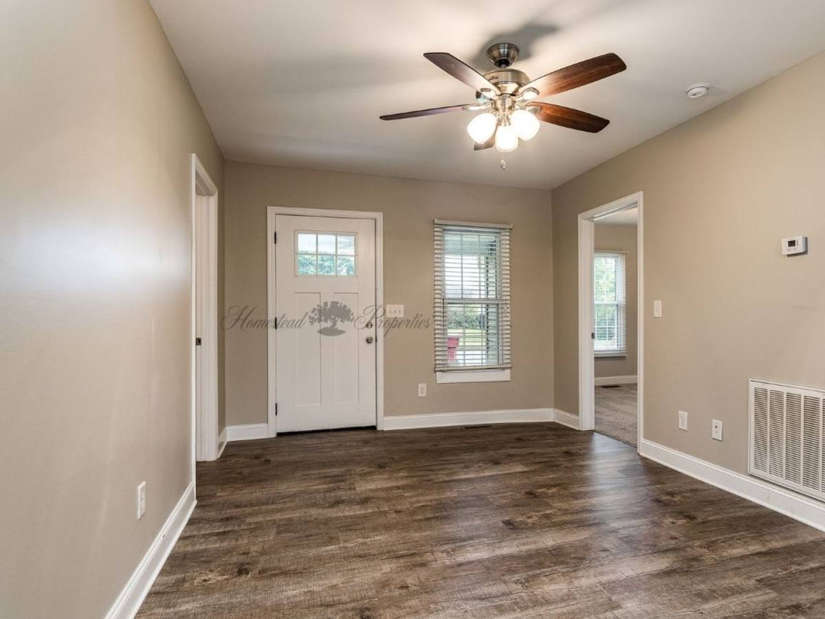 House for rent at 505 Lamont St, Johnson City, TN 37604
