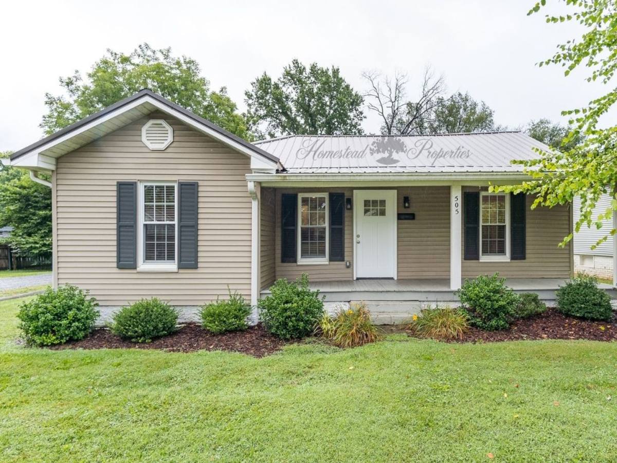 House for rent at 505 Lamont St, Johnson City, TN 37604